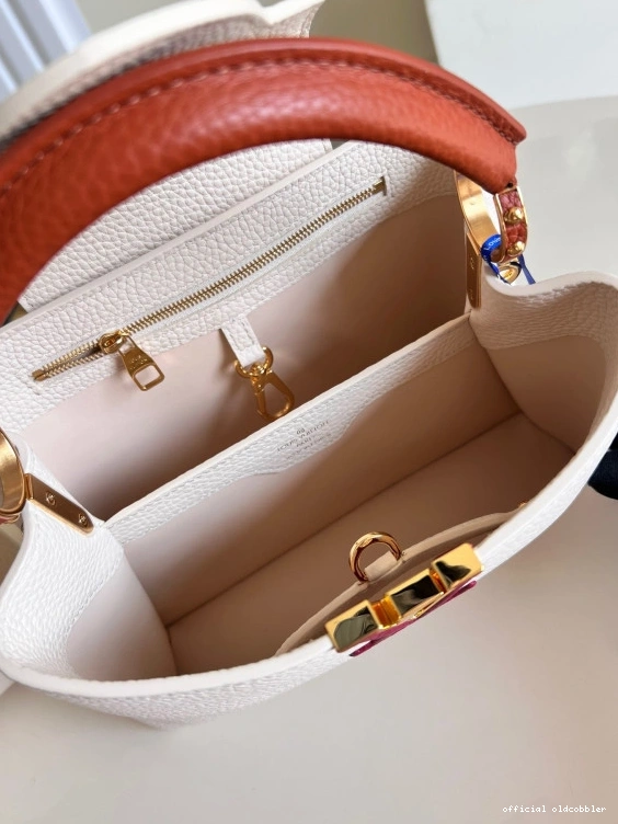 Official oldcobbler LOUIS CAPUCINES VUITTON BB 0819